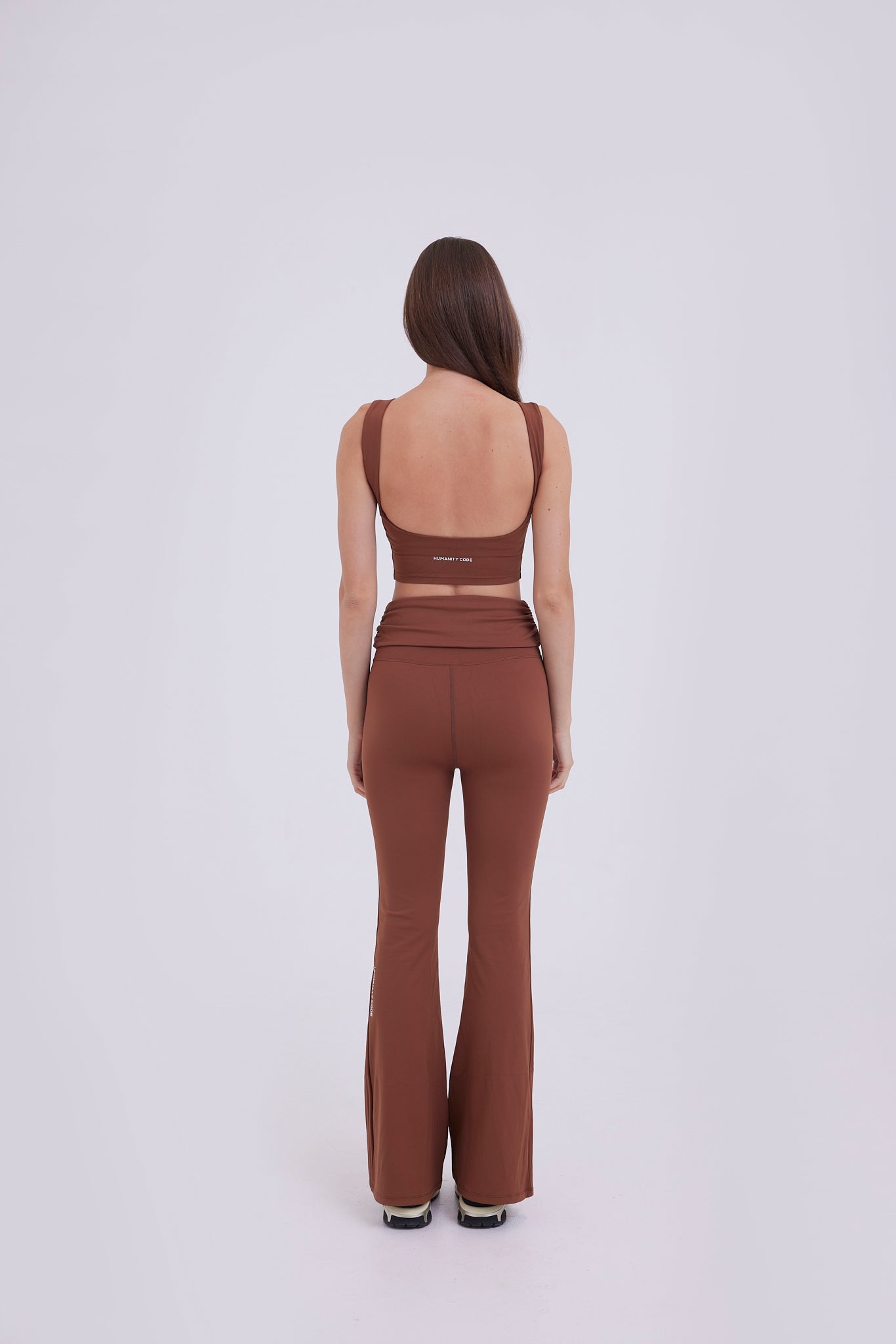 SilkContour Airbrushed Flare Pant in Espresso