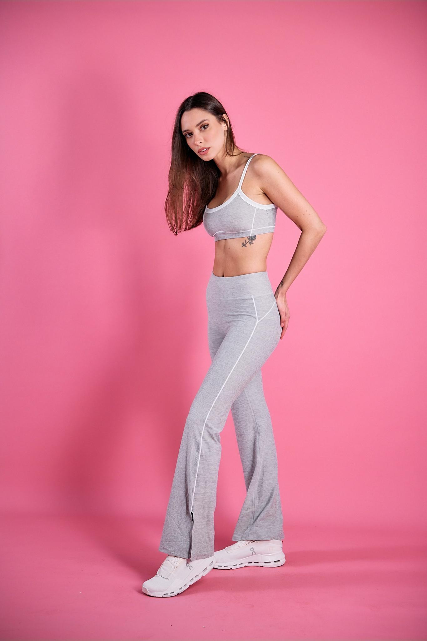 SilkEase Flare Set in grey